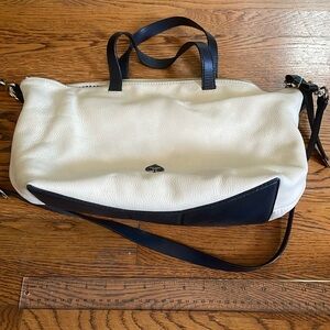 Vintage Kate Spade Soft Leather tote medium size with detachable shoulder strap